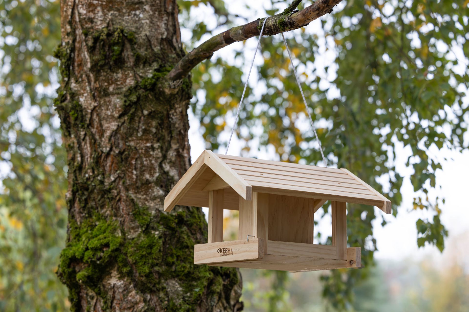 Kerbl Casetta Mangiatoia Uccelli Leitenberg, Legno, 1,1 L, in uso
