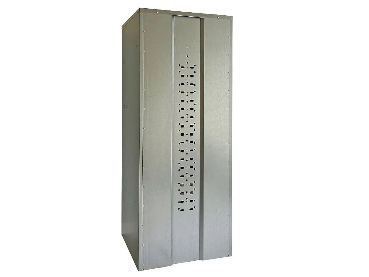 Growi Sattelschrank Englisch 190x75x75 cm Zylinderschloss 3-fach-Verriegelung