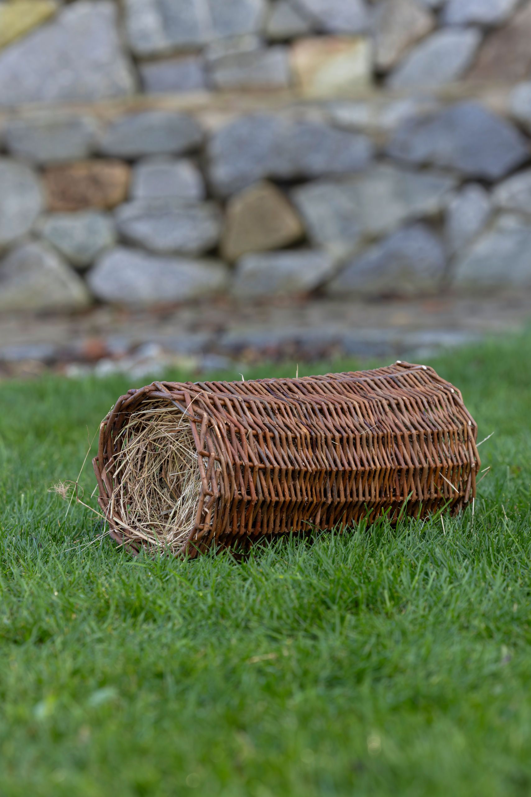 Kerbl Weideröhre mit Heu für Kleintiere, 20 x 38 cm