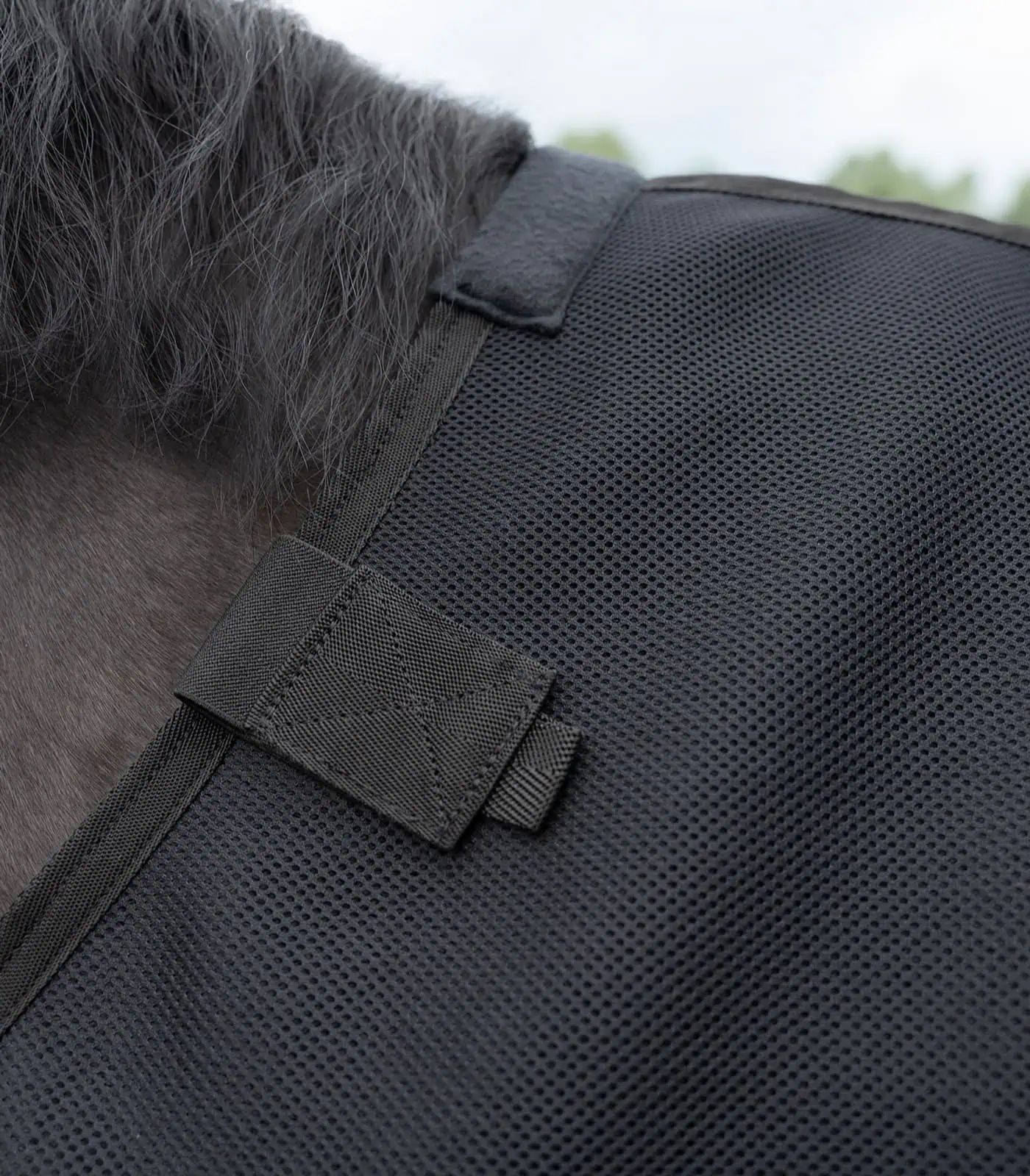 Waldhausen Air Mesh Unterdecke für Pferde, atmungsaktiv, schwarz, 135 cm
