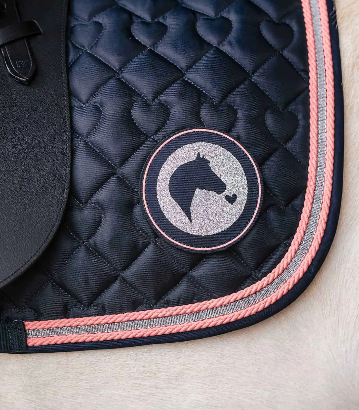 Chabraque Waldhausen Lucky à surpiqûre cœurs et cordon pailleté, détail, logo
