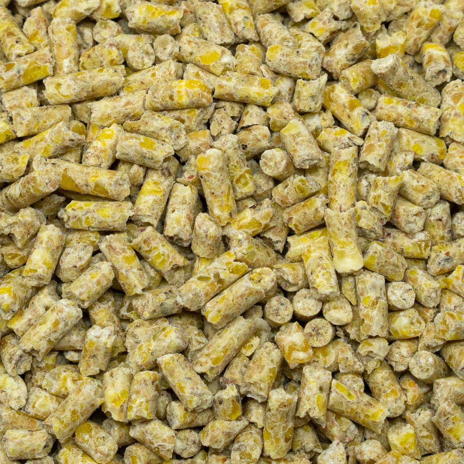 Leimüller Chicken Layer Feed Pellets Premium against mites, detail view