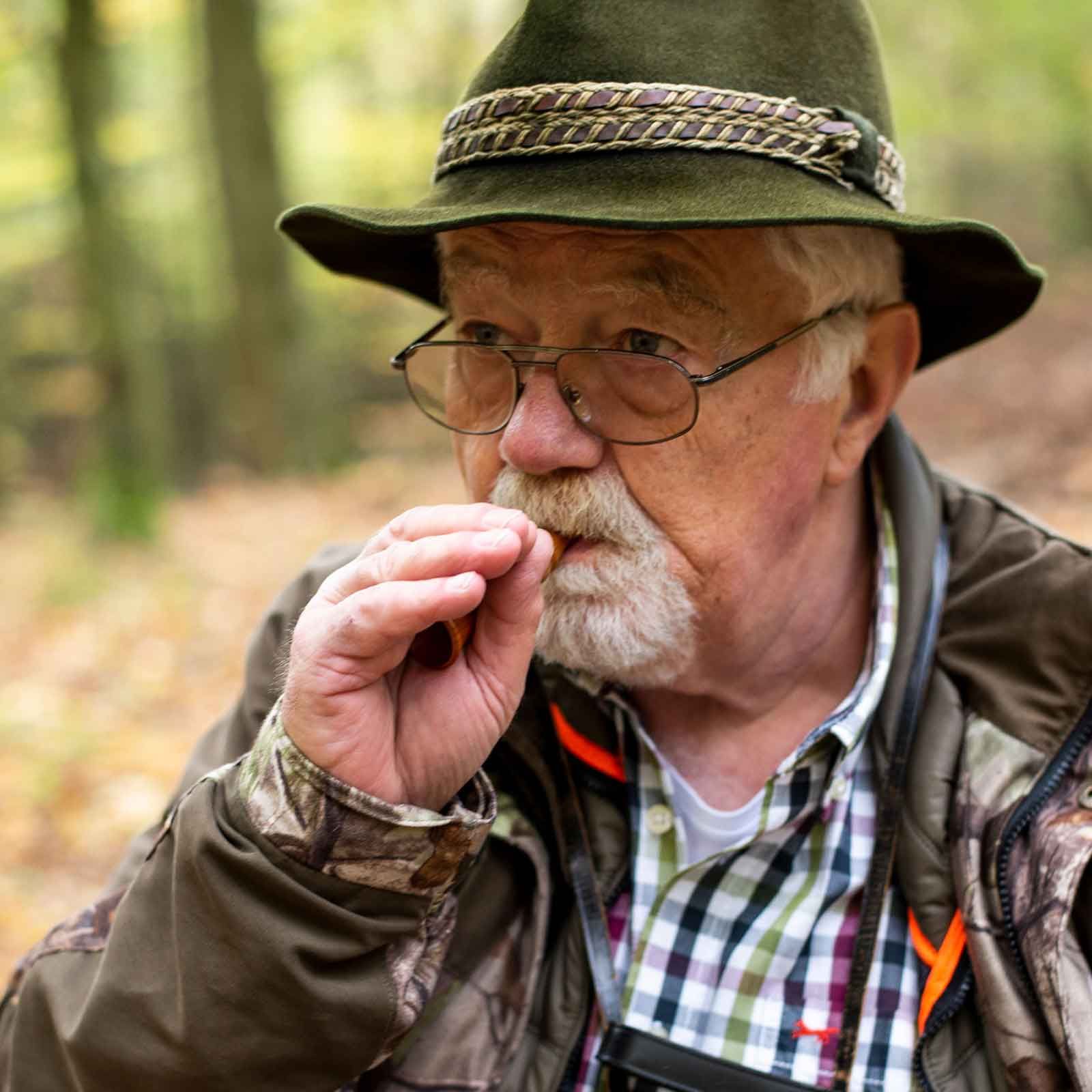 Weisskirchen Super-Hasenklage, im Einsatz, in der Hand