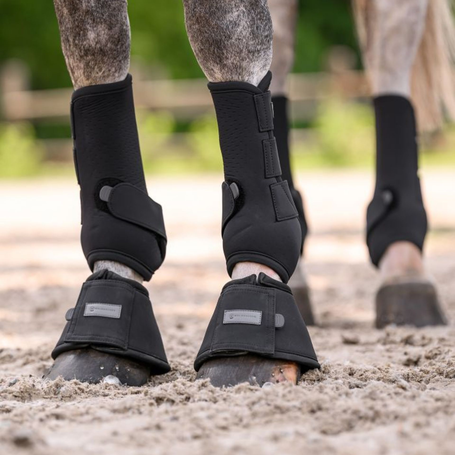horse boots, leg wraps, girth boot, splint boots, equine leg protection