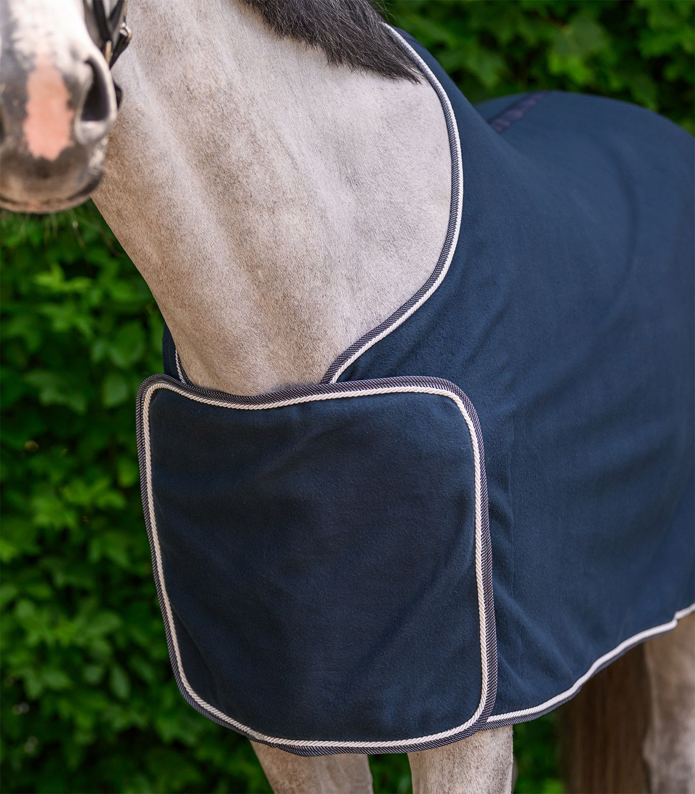 Waldhausen ECONOMIC Fleece- und Sponsorendecke – Paradedecke zum Besticken, nachtblau
