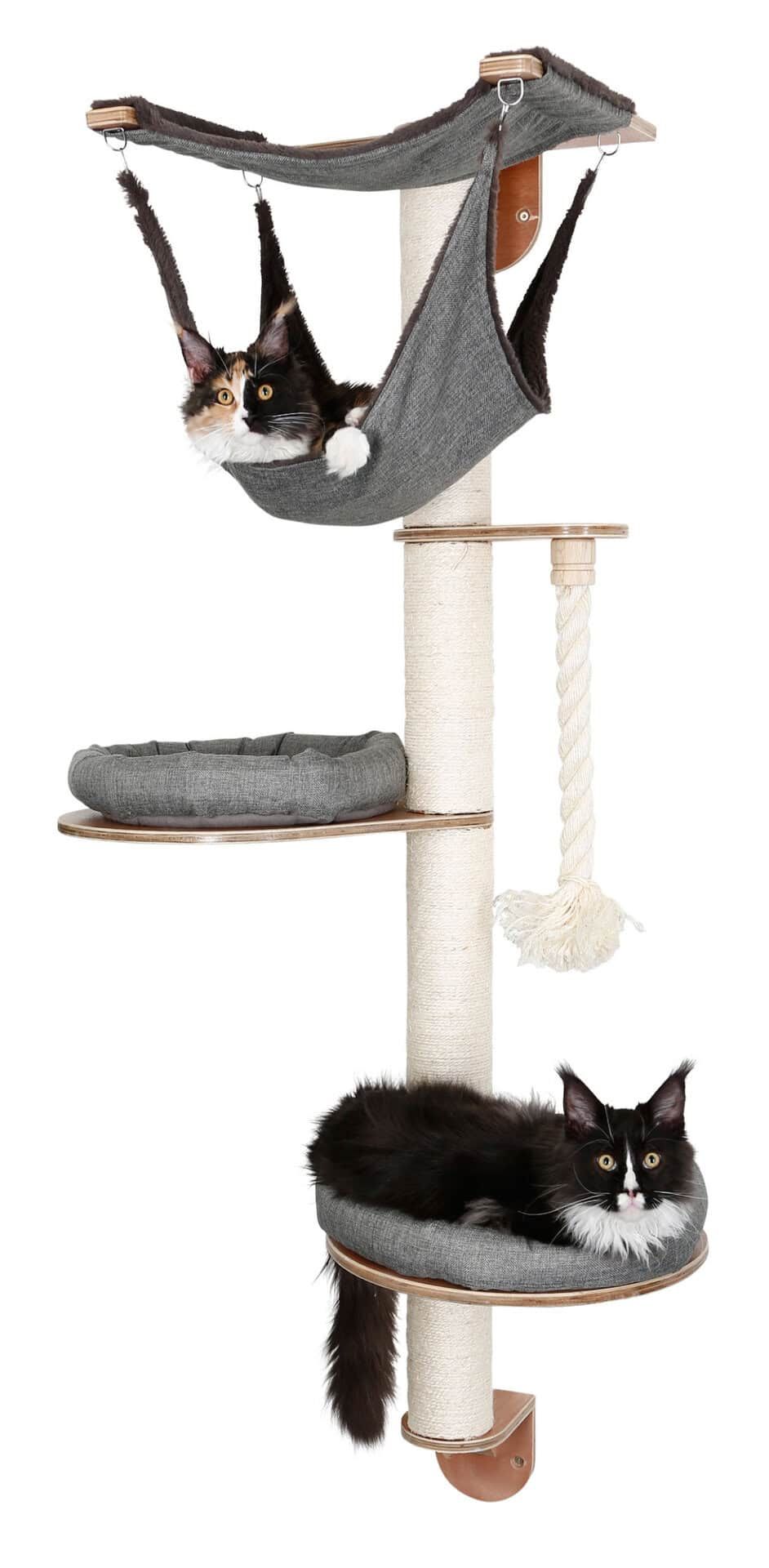 Kerbl Wall-Mounted Cat Tree Dolomit 2.0 Tofana 160cm, in use