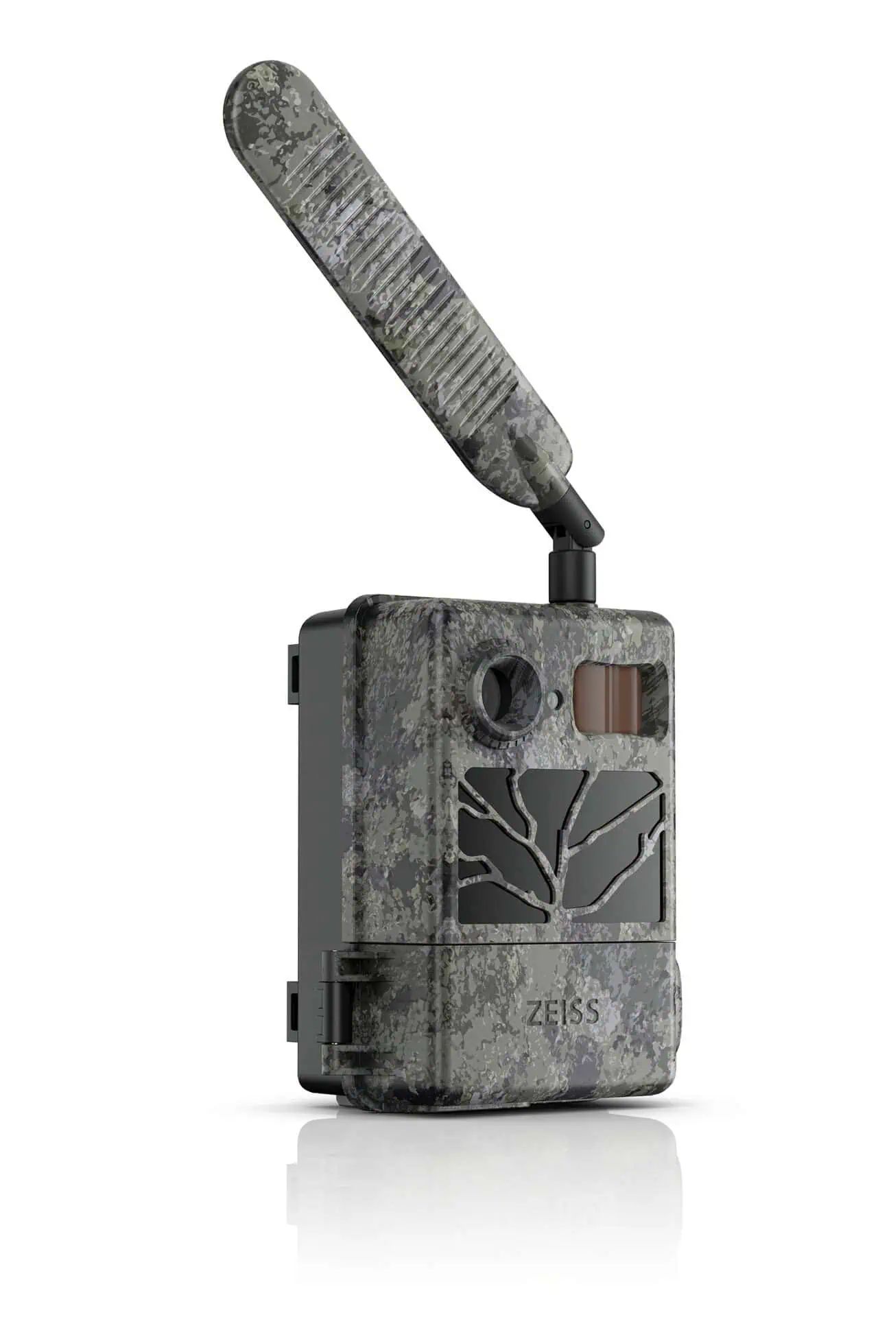 Wildkamera in Tarnmuster mit Antenne, Aufdruck Zeiss und Baumsymbol auf dem Display