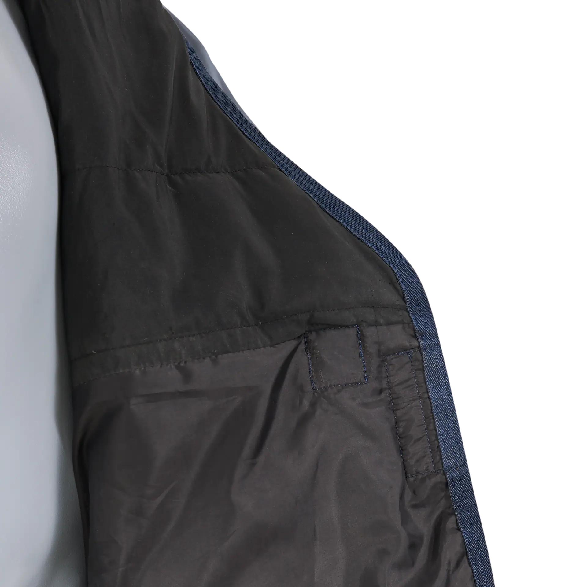 BUSSE ACTIVE PRO kültéri takaró, könnyű hőszigeteléssel, részlet, takarmány