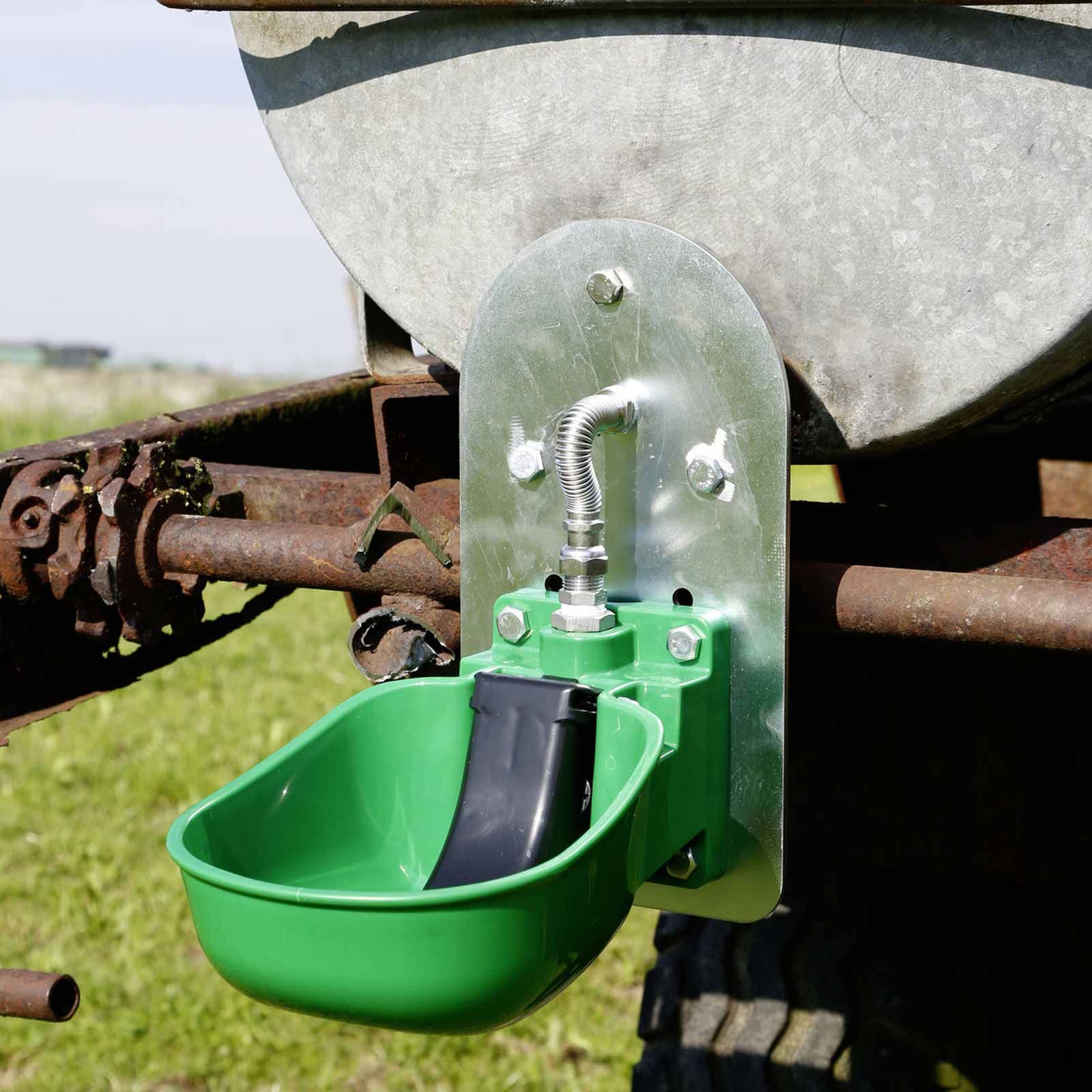 Tränkebecken für Weidefass – Die 15 besten Produkte im Vergleich - Reiterguide Ratgeber