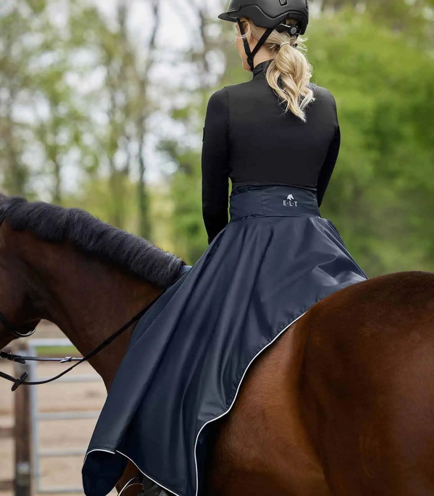 Jupe d'équitation ELT Lotta, déperlante, fermeture scratch et zip avant, bleu nuit 146-158