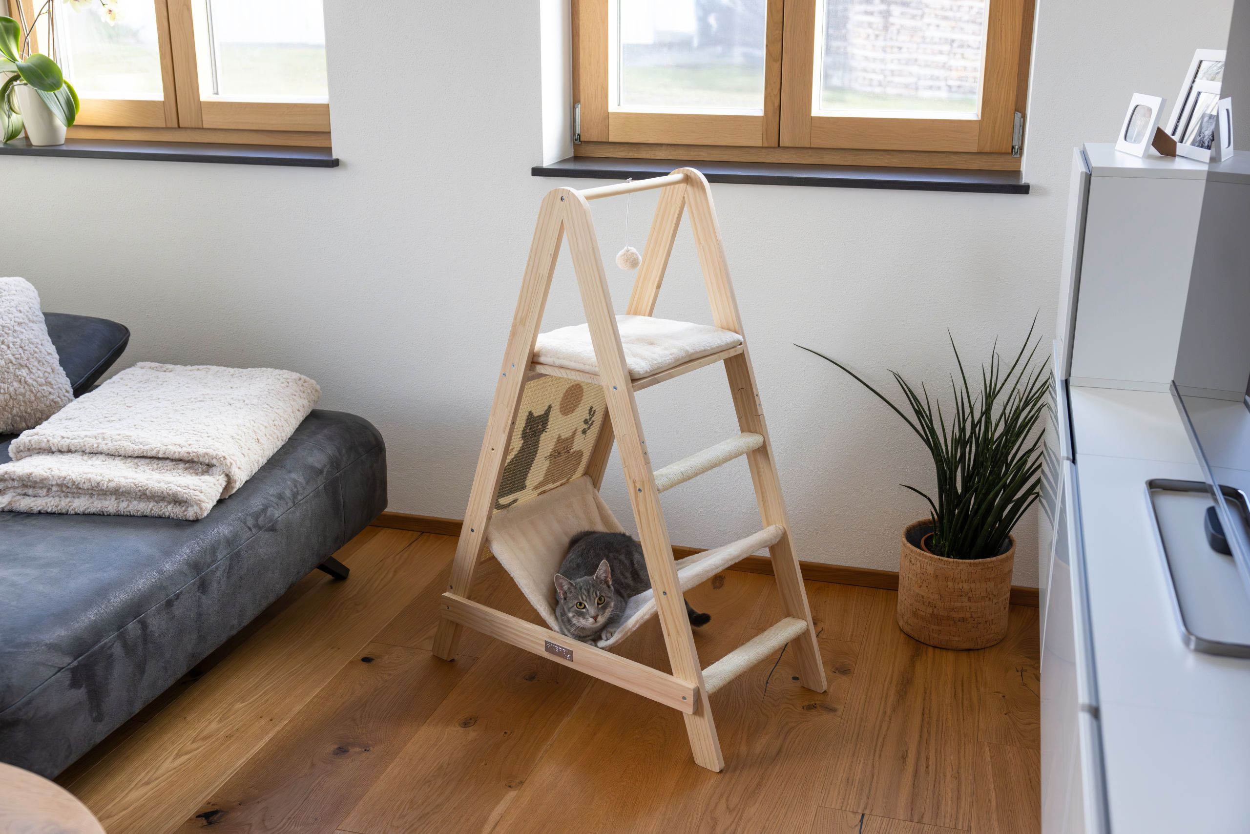 Kerbl Kletterturm Ladder aus Massivholz, 104 x 74 x 41 cm, beige