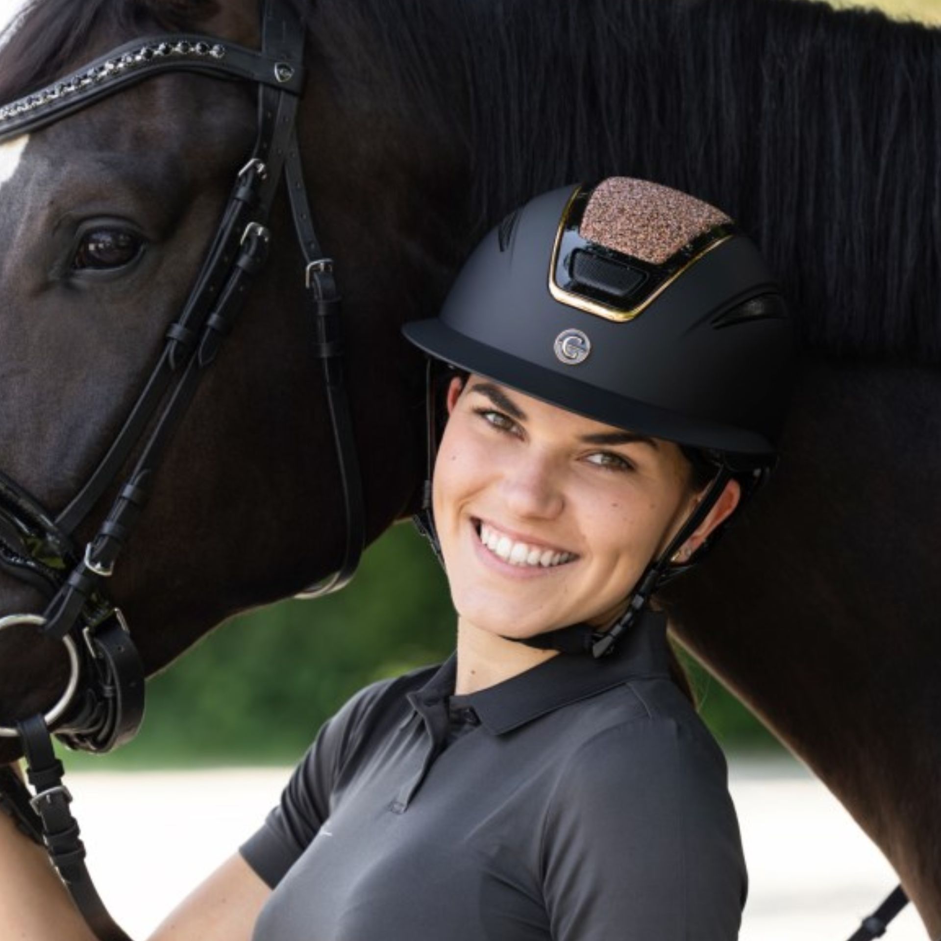 Covalliero Cască de echitație Elite Polo cu cozoroc polo, vedere din față