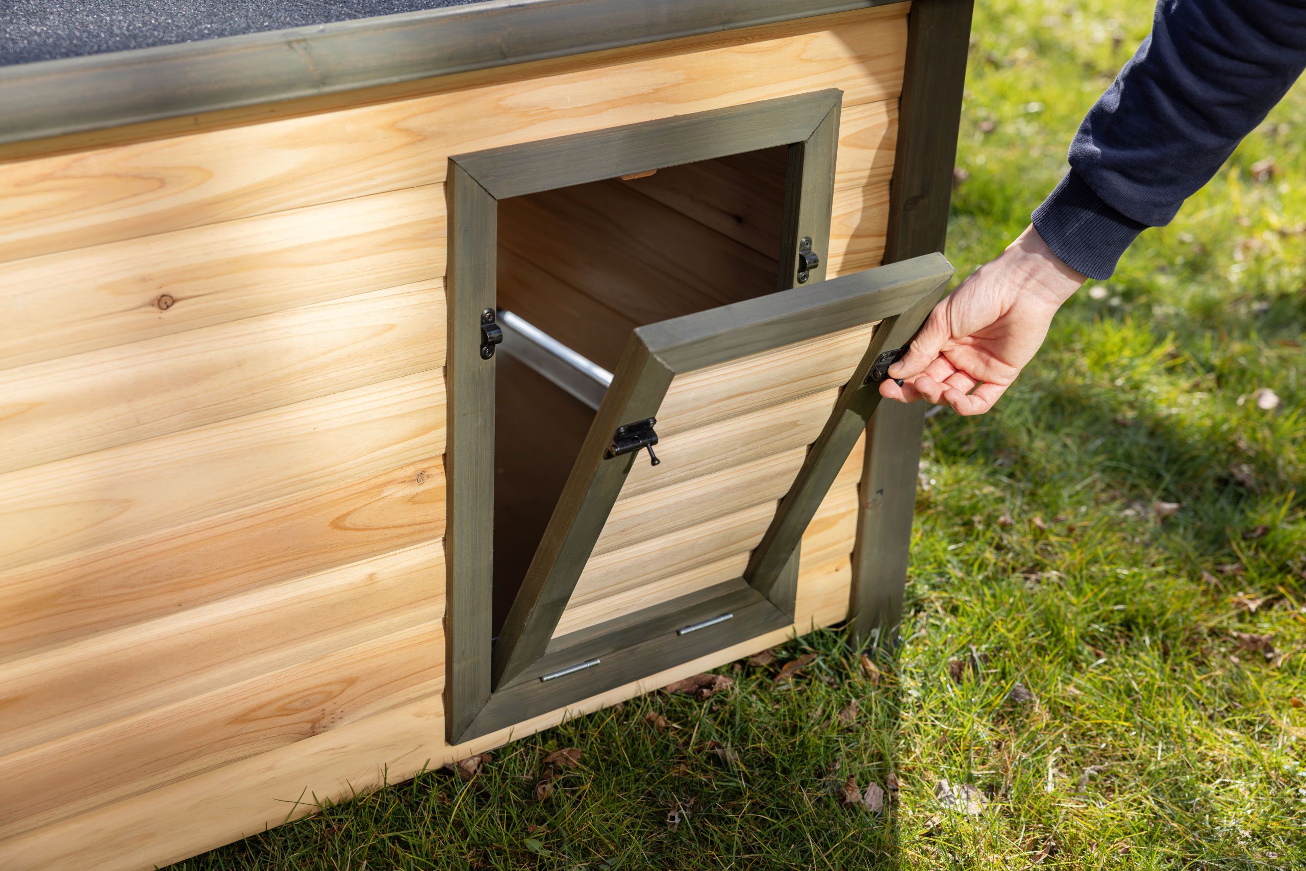 Hundehütte, Holz, im Freien, Verschluss, Scharnier