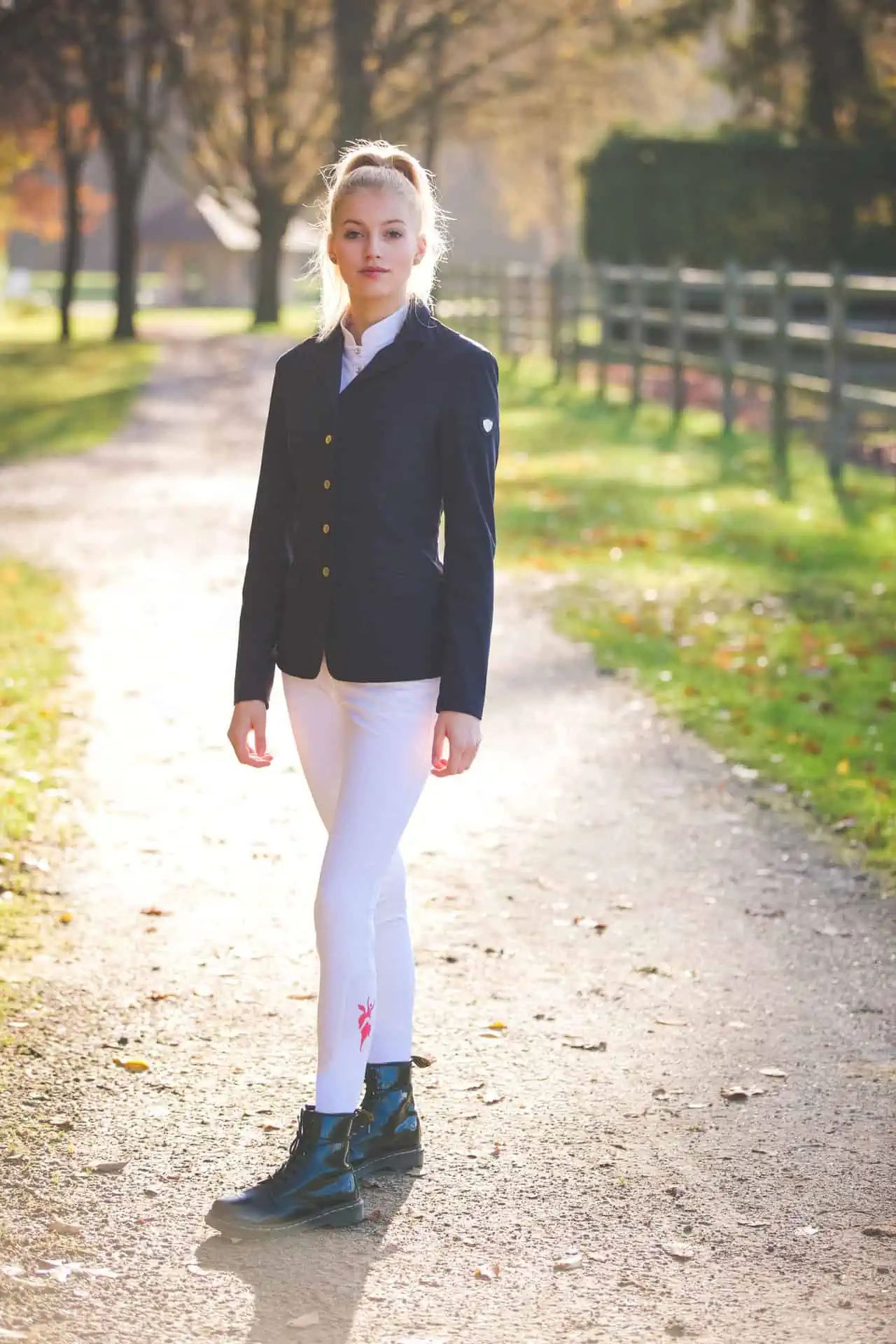 Pantaloni da equitazione Covalliero Janne x PinkRibbon, traspiranti, Taglia 46