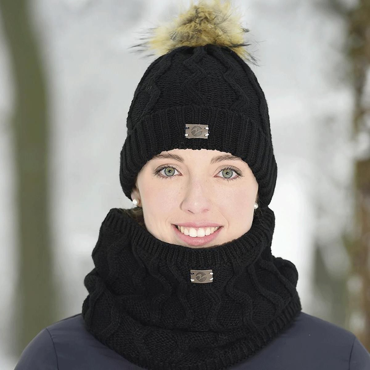 BUSSE Mütze EVOLET mit Kunstfell-Bommel, schwarz, weiches Fleecefutter, Vorderansicht