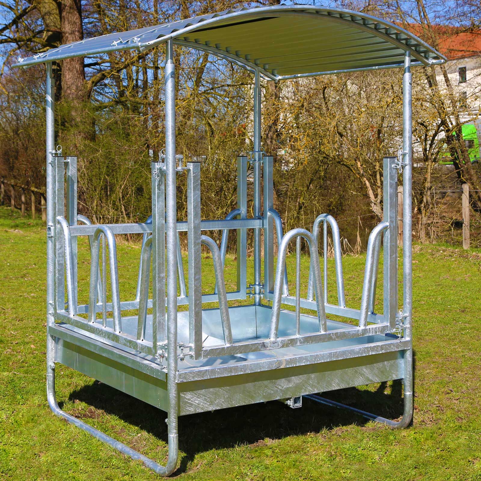 Pferde Viereckraufe Hobby 1,5 x 1,5 x 2,4 m