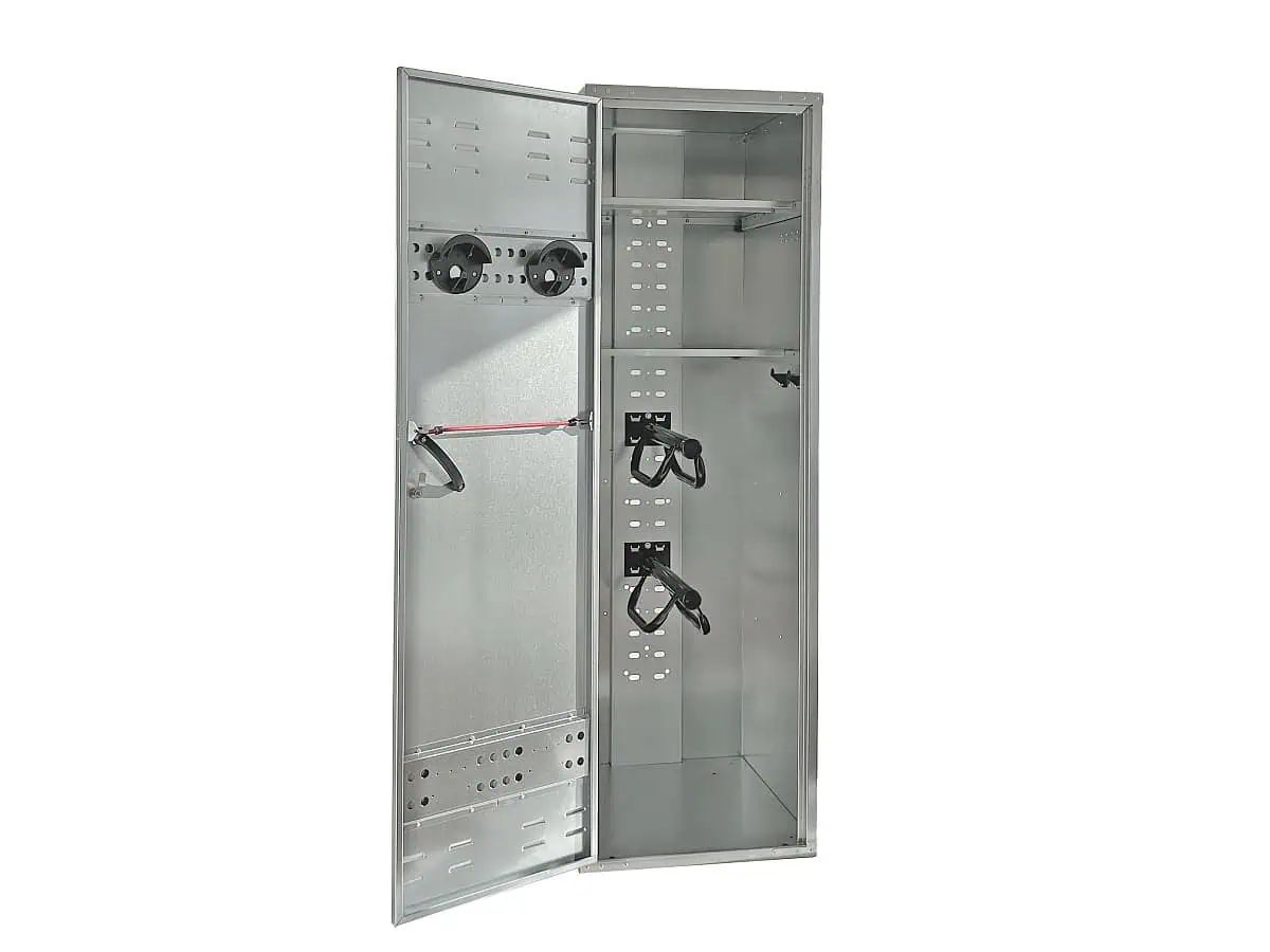 Growi Sattelschrank Standard mit Sattel- und Trensenhaltern, Zylinderschloss, 190 x 60 x 60 cm