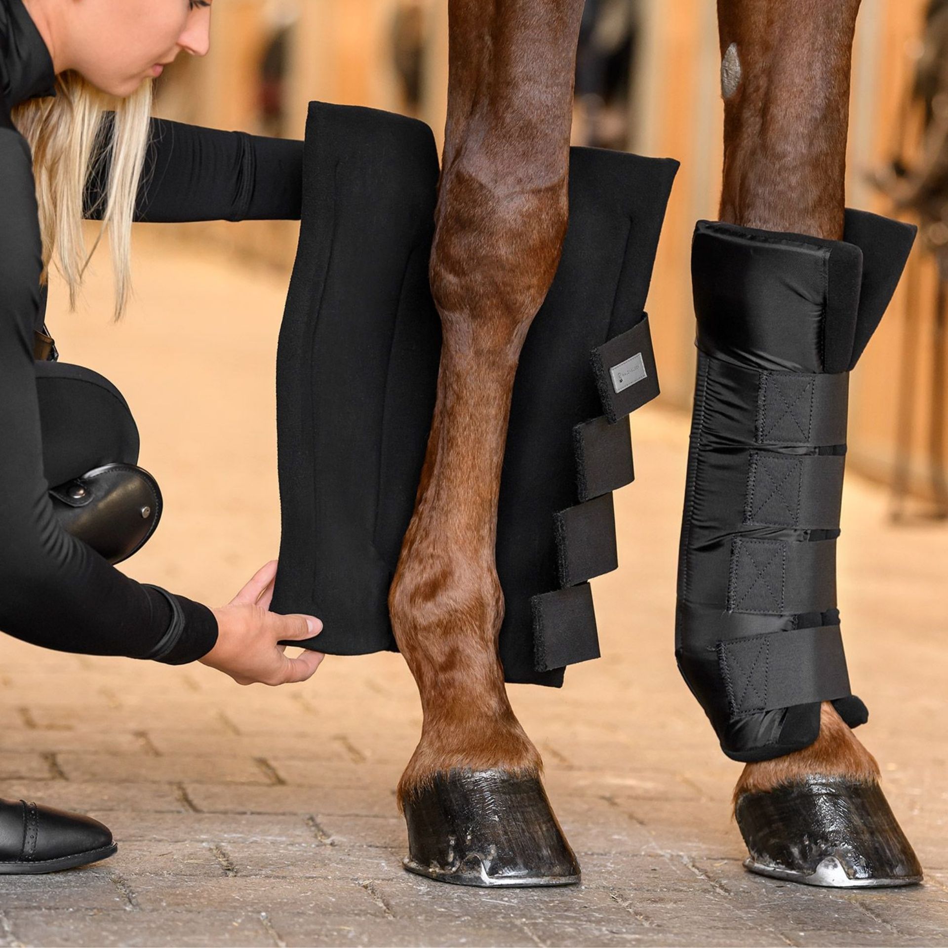 horse, horse leg wraps, leg protection, boots, stable gear