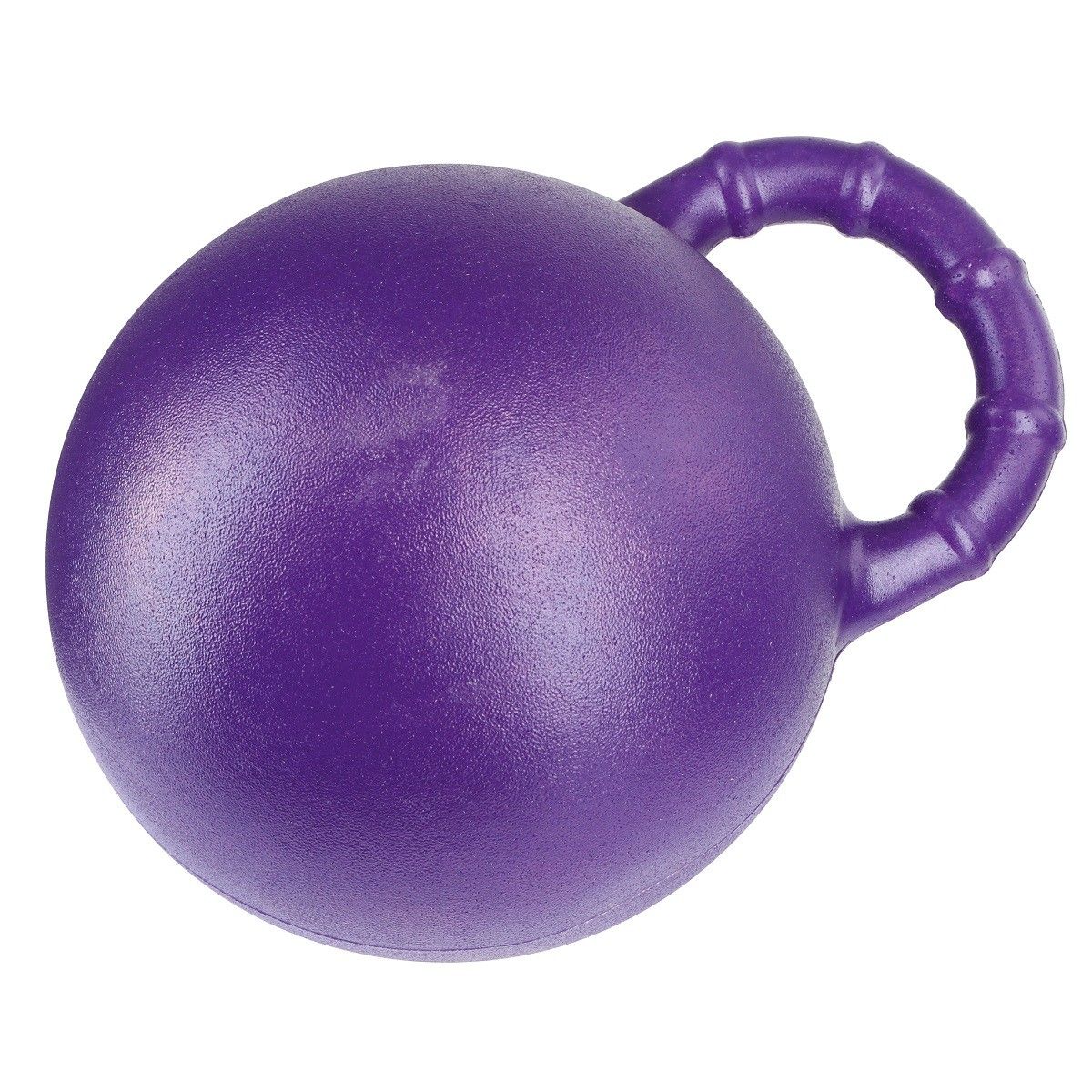 Un cheval joue au ballon avec un arôme de pomme