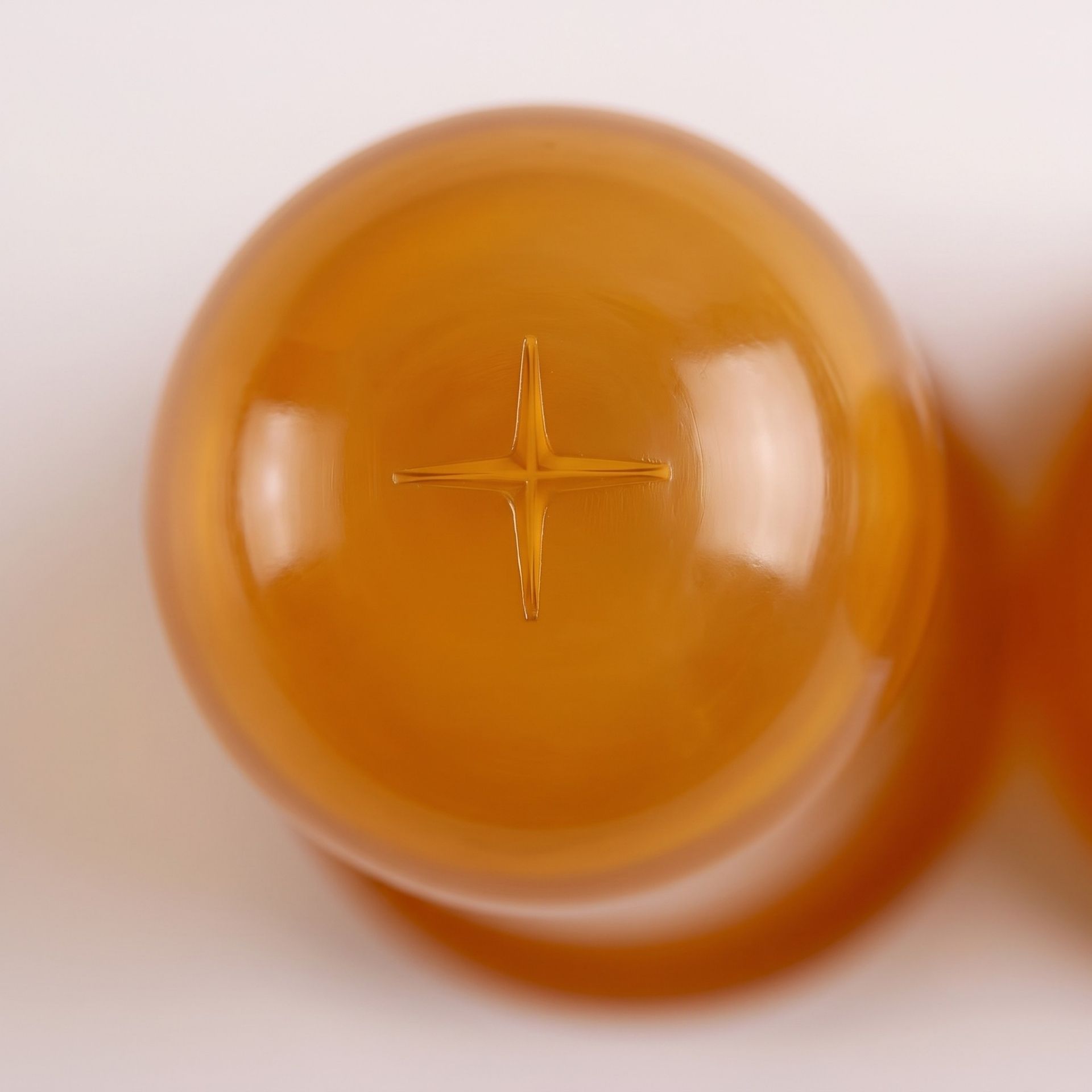 orange, glass, bottle, bulb, top view