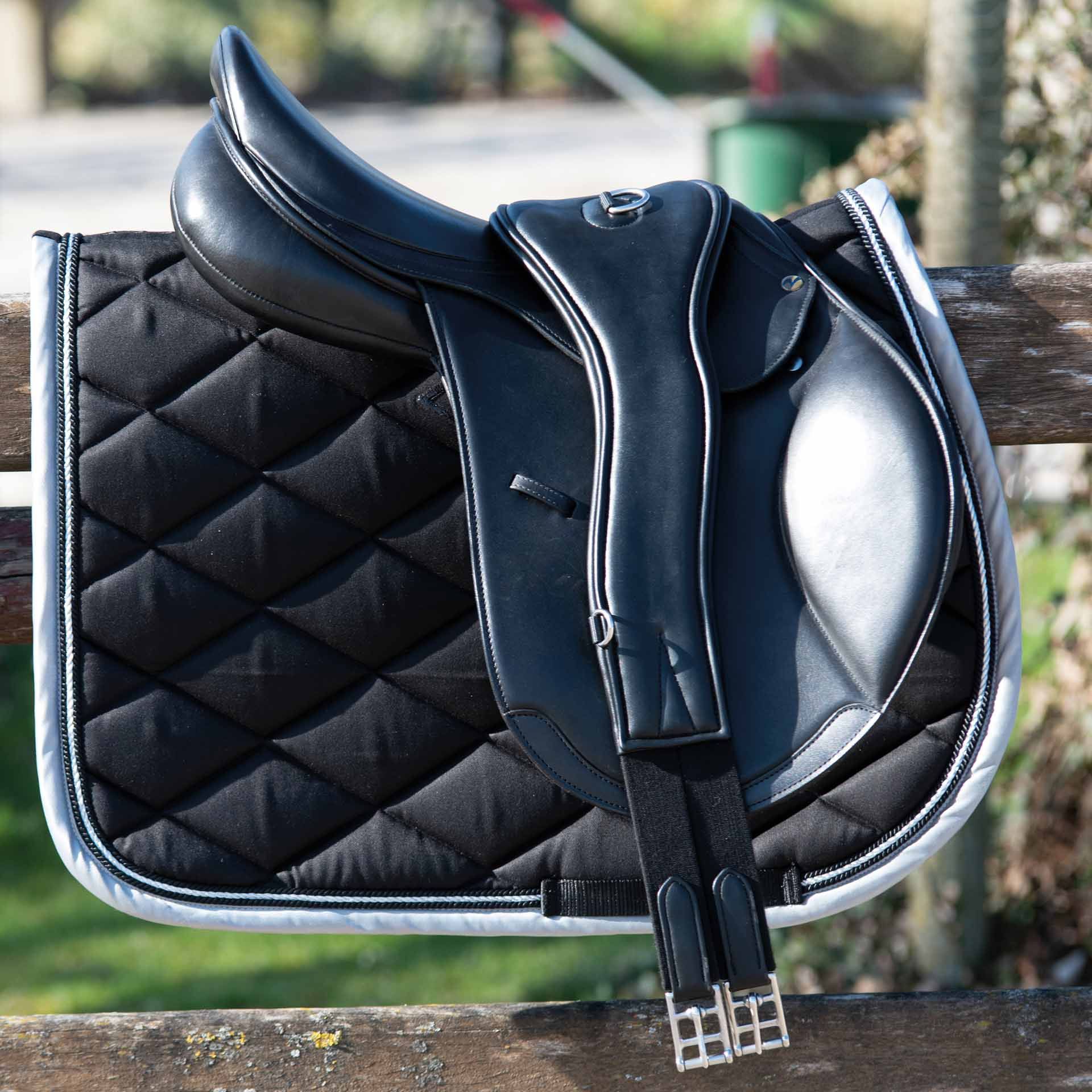 BUSSE Sottopancia TURIN-LONG D elastico, cinghia lunga cavallo, in uso