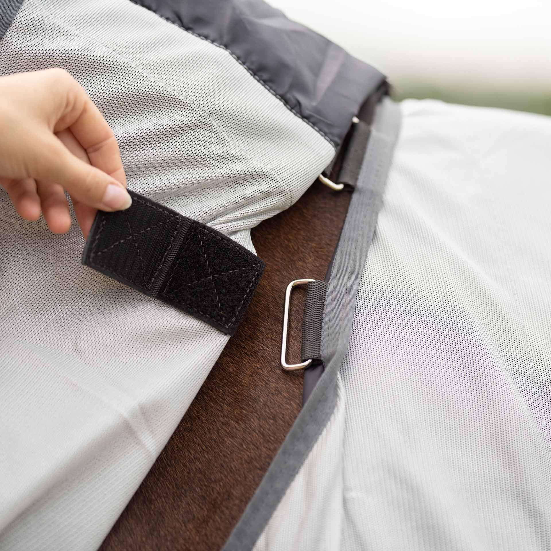 BUSSE Outdoor-Fliegendecke SUNSHINE II, leichter Schutz vor Fliegen & Bremsen, Detailansicht, Verschluss