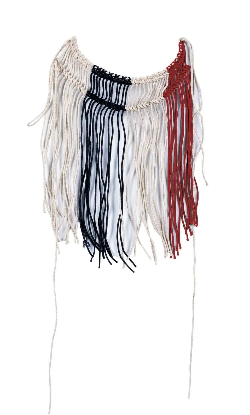Fly fringe strap pony, made of cotton cords