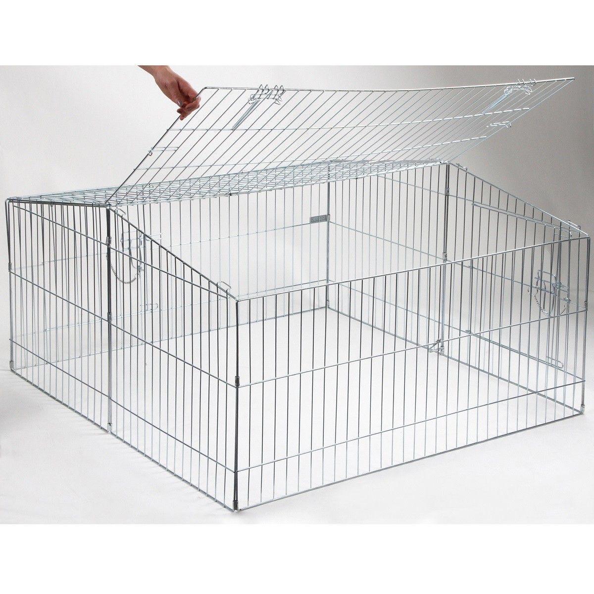 Kerbl Outdoor Run Easy for Rabbits, Galvanised, 115x115x60 cm, in use