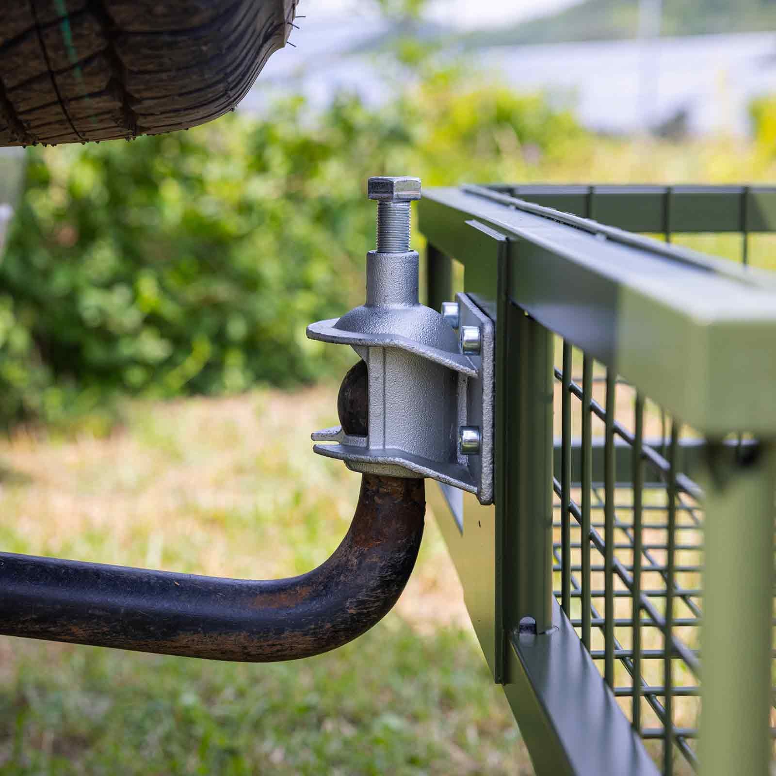 Heckbär 890X585X200 Mm Coated With Plug -In Coupling, detail view, clamp