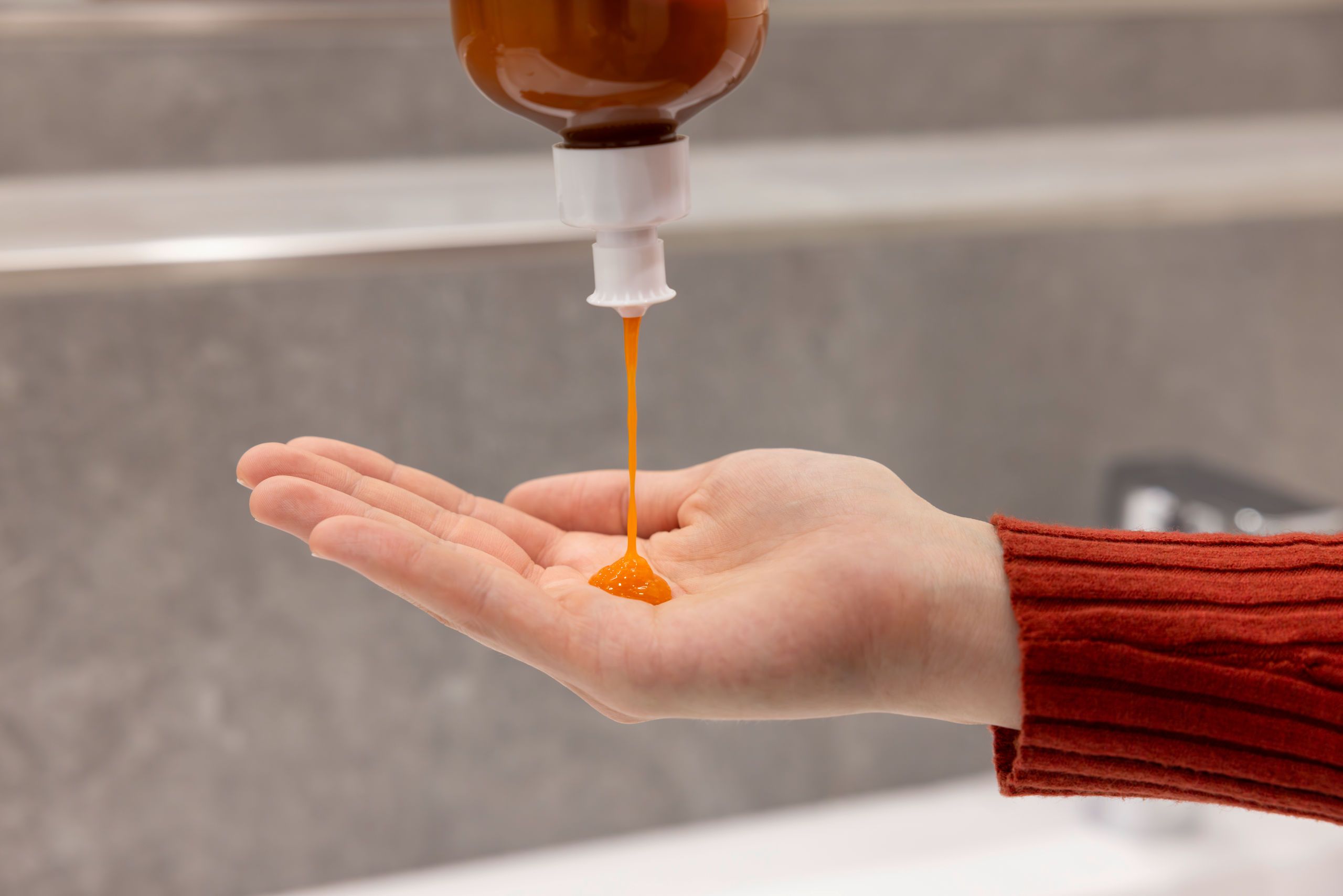 Handdesinfektion, Orangengelb, Flüssigkeitsdispensierer, Pumpflasche, Händehygiene